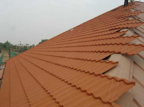 云南彩钢瓦屋顶应该如何做隔热呢